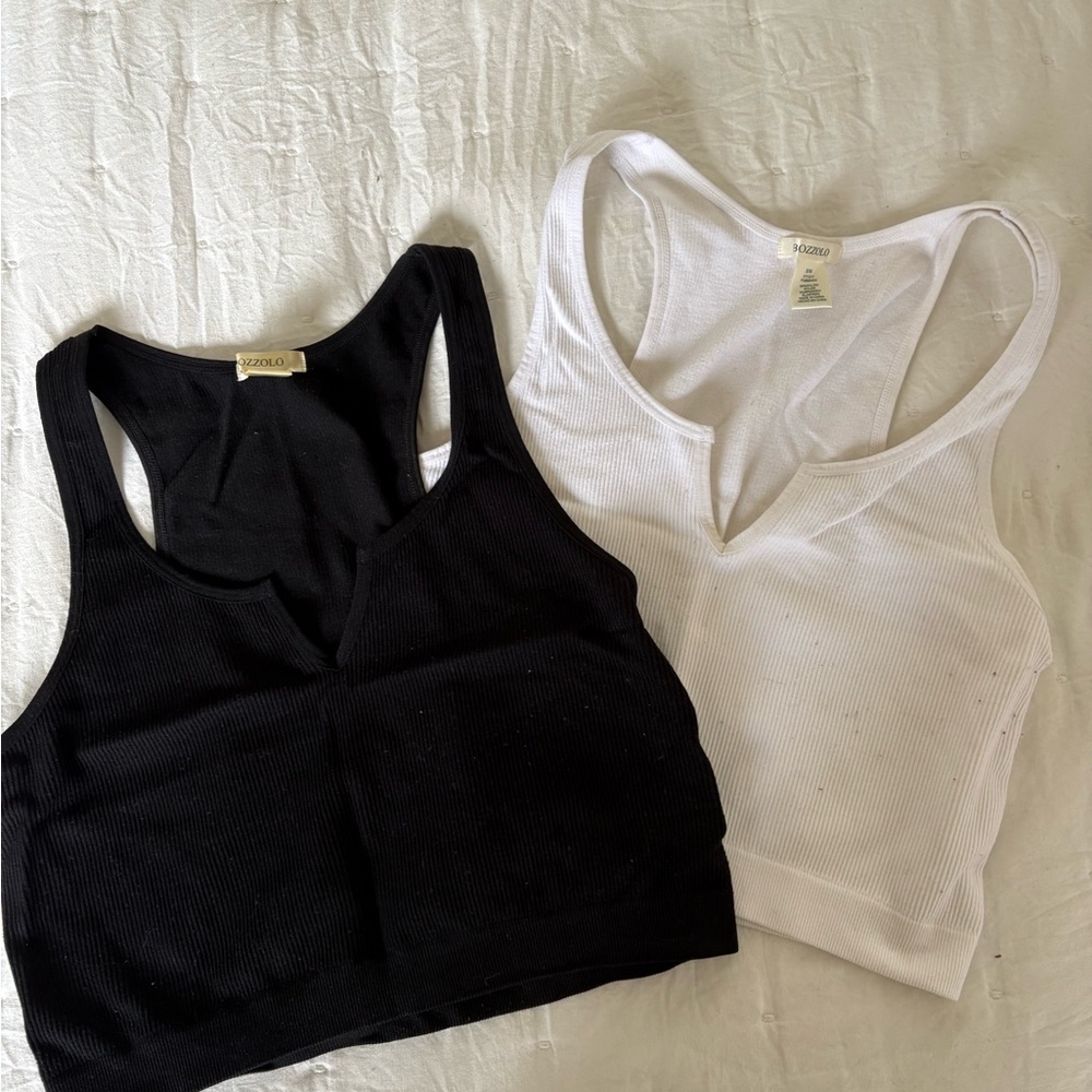 Bozzolo Black and White Sleeveless Crop Tank Tops